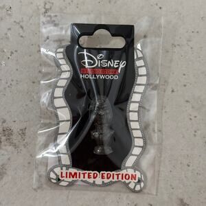 Disney Studio Store Hollywood DSSH Haunted Mansion Movie Bust LE 400 Pin